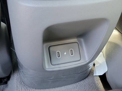 New 2026 Hyundai Elantra SE FWD image 22