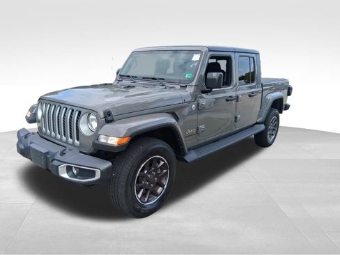 Used 2022 Jeep Gladiator Overland AWD/4WD image 2