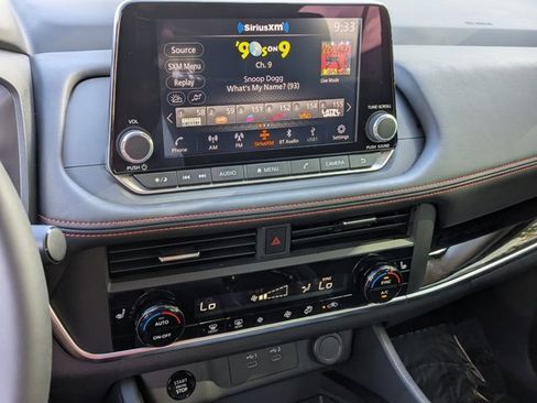 Certified 2025 Nissan Rogue SV image 13