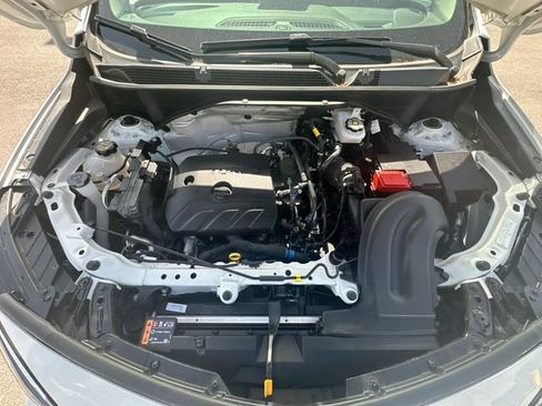 Used 2024 Buick Encore GX Preferred AWD/4WD image 26
