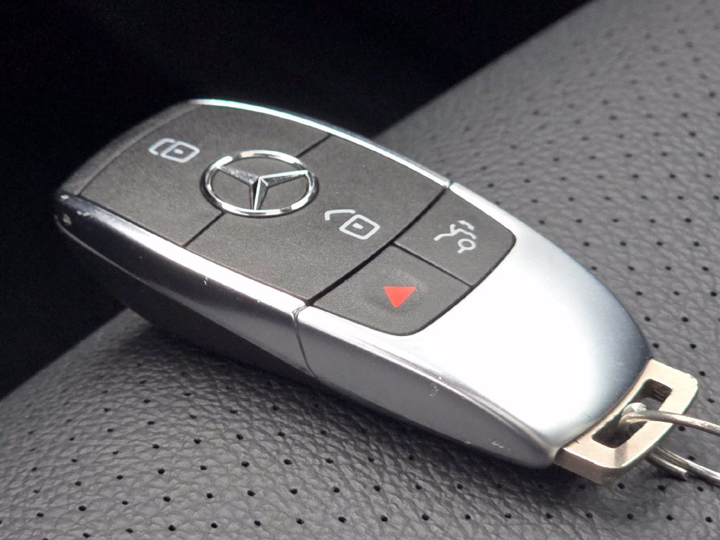 Certified 2024 Mercedes-Benz GLS 450 4MATIC image 43
