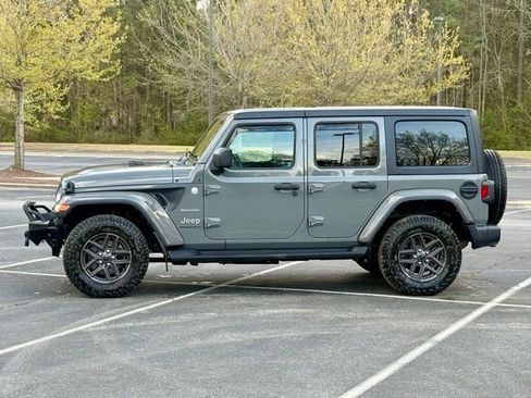 Used 2023 Jeep Wrangler Sahara image 3