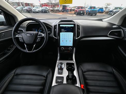 Used 2024 Ford Edge SEL w/ Convenience Package image 31