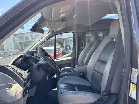 Used 2017 Ford Transit 150 XLT RWD image 8