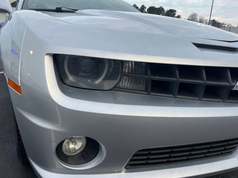 Used 2011 Chevrolet Camaro SS w/ RS Package image 28