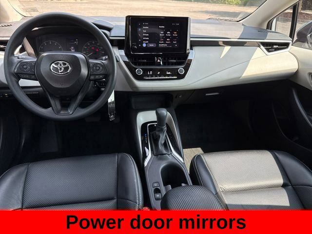 Used 2025 Toyota Corolla LE FWD image 50