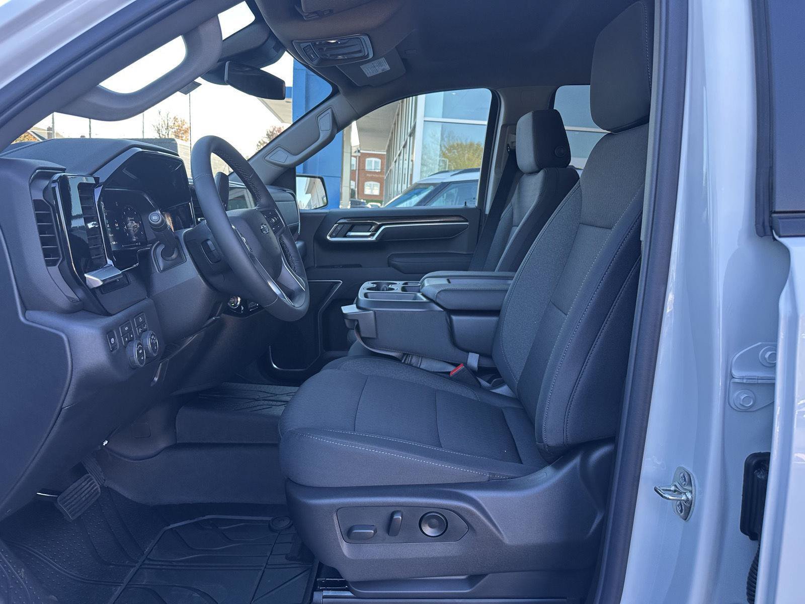 New 2026 Chevrolet Silverado 1500 RST w/ RST Select Package AWD/4WD image 10