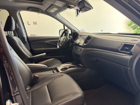 Certified 2023 Honda Ridgeline RTL-E image 6