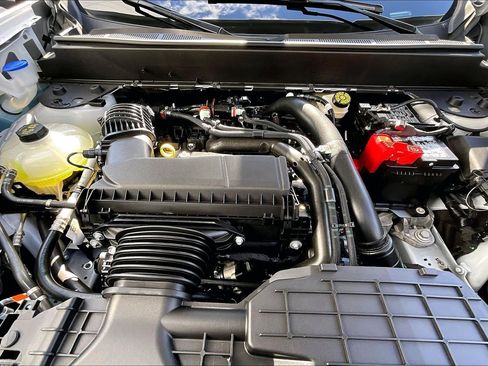 Used 2025 Ford Maverick XLT w/ Equipment Group 302A image 10