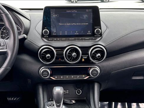 Used 2021 Nissan Sentra SV image 7