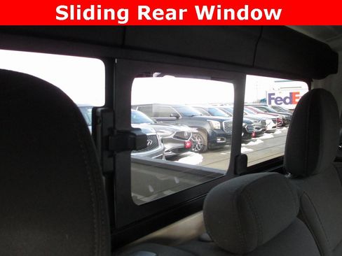 Used 2020 Jeep Gladiator Sport w/ Quick Order Package 24S image 18