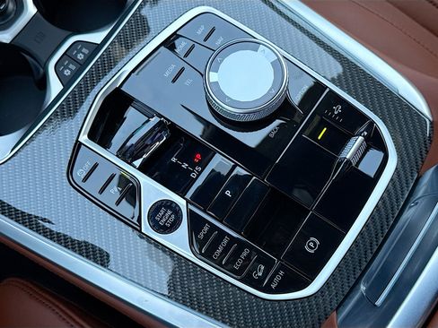 New 2027 BMW X7 M60i AWD/4WD image 31