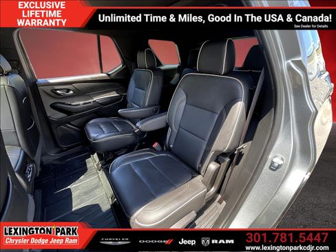Used 2023 Chevrolet Traverse Premier w/ Redline Edition AWD/4WD image 21