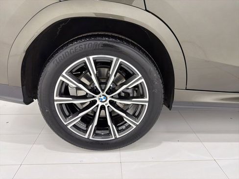 Certified 2024 BMW X6 xDrive40i w/ Executive Package image 44