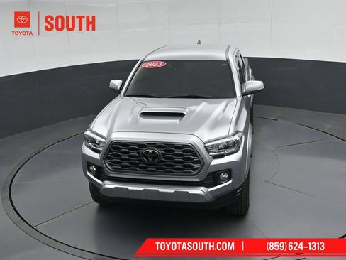 Used 2023 Toyota Tacoma TRD Sport AWD/4WD image 45