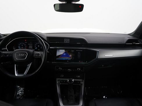 Used 2023 Audi Q3 2.0T Premium image 13