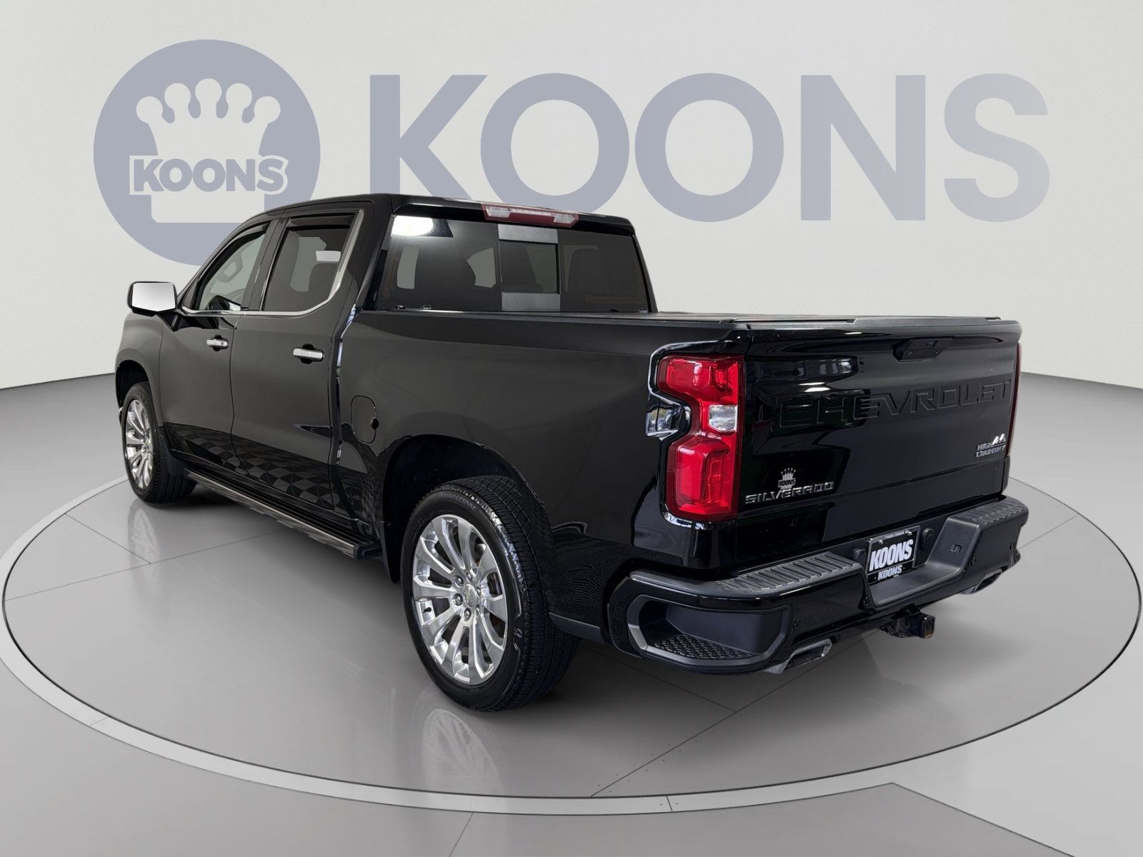 Used 2020 Chevrolet Silverado 1500 High Country AWD/4WD image 4