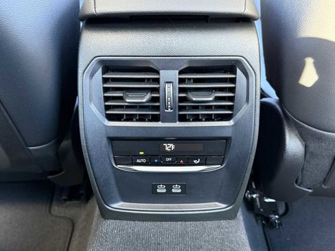 New 2026 BMW 330i xDrive xDrive w/ Premium Package image 32