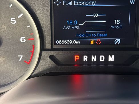 Used 2018 Ford F150 XLT w/ Equipment Group 302A Luxury AWD/4WD image 10
