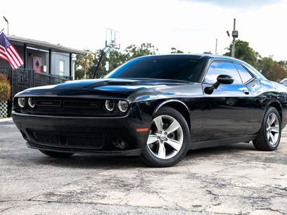 Used 2016 Dodge Challenger R/T w/ Sound Group