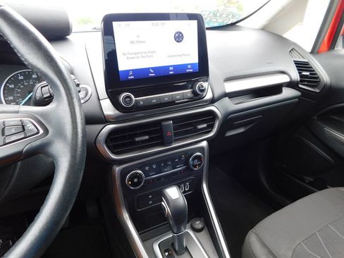 Used 2020 Ford EcoSport SE FWD image 30
