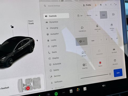 Used 2020 Tesla Model 3 Long Range AWD/4WD image 19