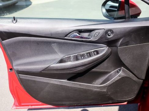 Used 2018 Chevrolet Cruze LS FWD image 47