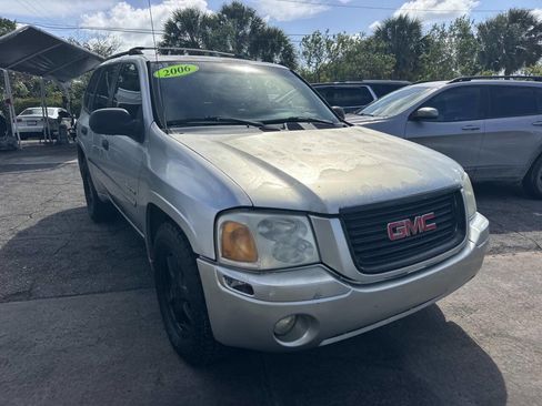 Used 2006 GMC Envoy SLE w/ Sle Preferred Equipment Group image 4