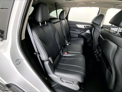 Certified 2026 Acura MDX FWD w/ Technology Package image 36