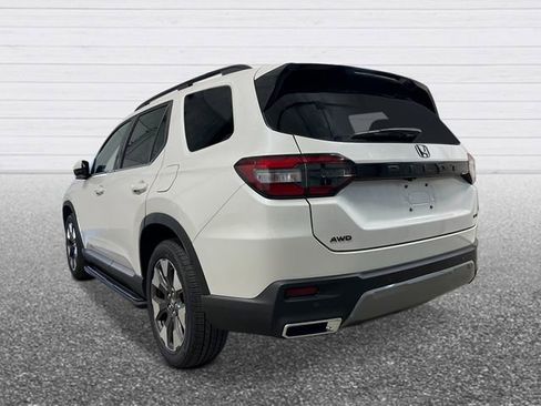 New 2026 Honda Pilot Elite image 3