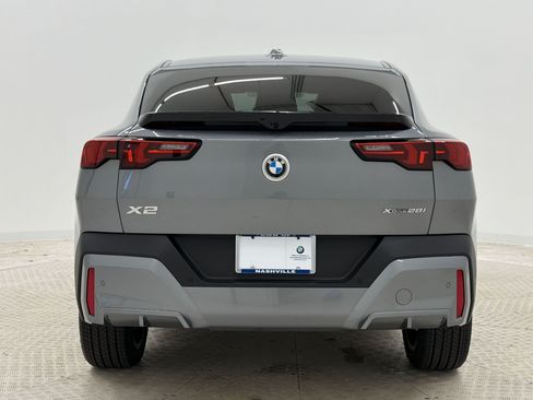 New 2026 BMW X2 xDrive28i AWD/4WD image 10