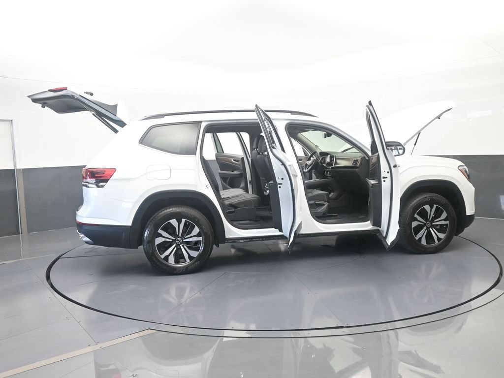 Used 2026 Volkswagen Atlas SE FWD image 67