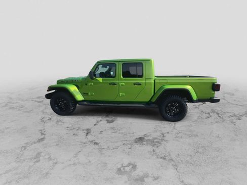 New 2025 Jeep Gladiator Sport image 5