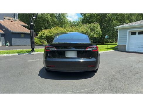 Used 2022 Tesla Model 3 RWD image 6