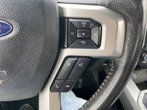 Used 2015 Ford F150 Lariat AWD/4WD image 18