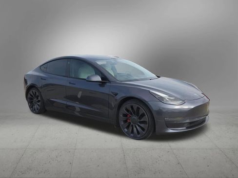 Used 2021 Tesla Model 3 Performance image 8
