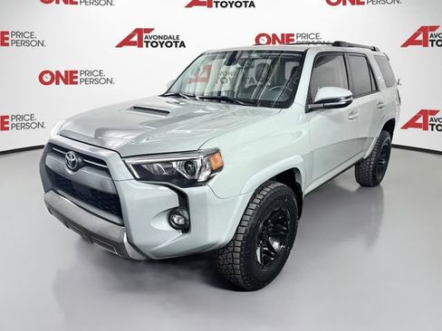Certified 2023 Toyota 4Runner TRD Off-Road Premium w/ Moonroof Package AWD/4WD image 4