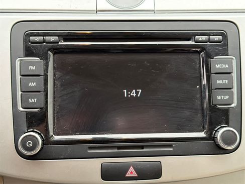 Used 2012 Volkswagen CC Sport image 26