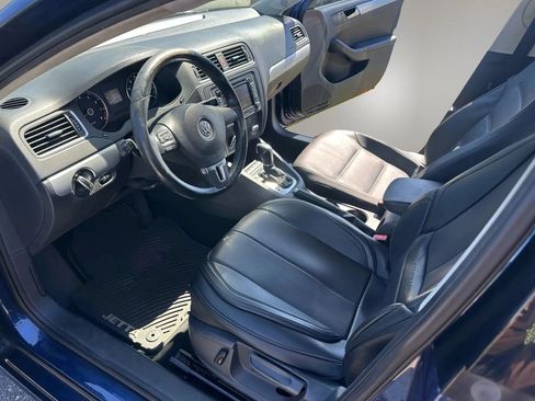 Used 2014 Volkswagen Jetta SE FWD image 12