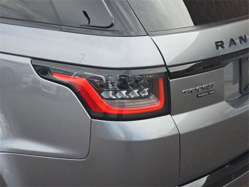Used 2021 Land Rover Range Rover Sport HSE image 37