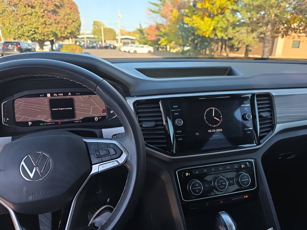 Used 2023 Volkswagen Atlas SEL AWD/4WD image 23