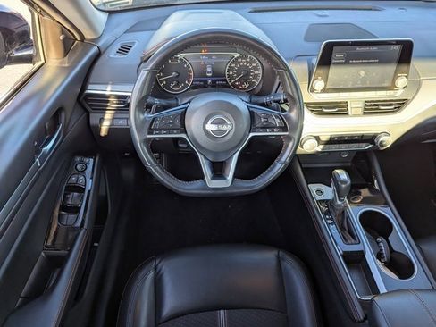 Used 2024 Nissan Altima 2.5 SR image 27