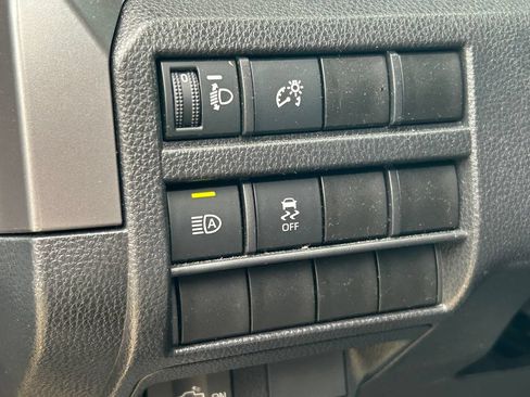 Used 2025 Toyota Tacoma TRD Sport RWD image 25
