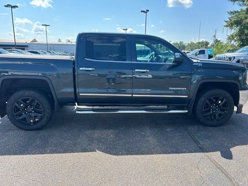 Used 2017 GMC Sierra 1500 SLT w/ SLT Premium Package AWD/4WD image 4