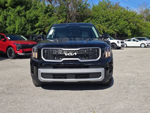 New 2025 Kia Telluride EX image 3