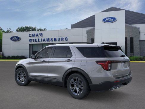 New 2026 Ford Explorer Active image 4