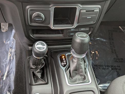 Certified 2023 Jeep Wrangler Sport image 23