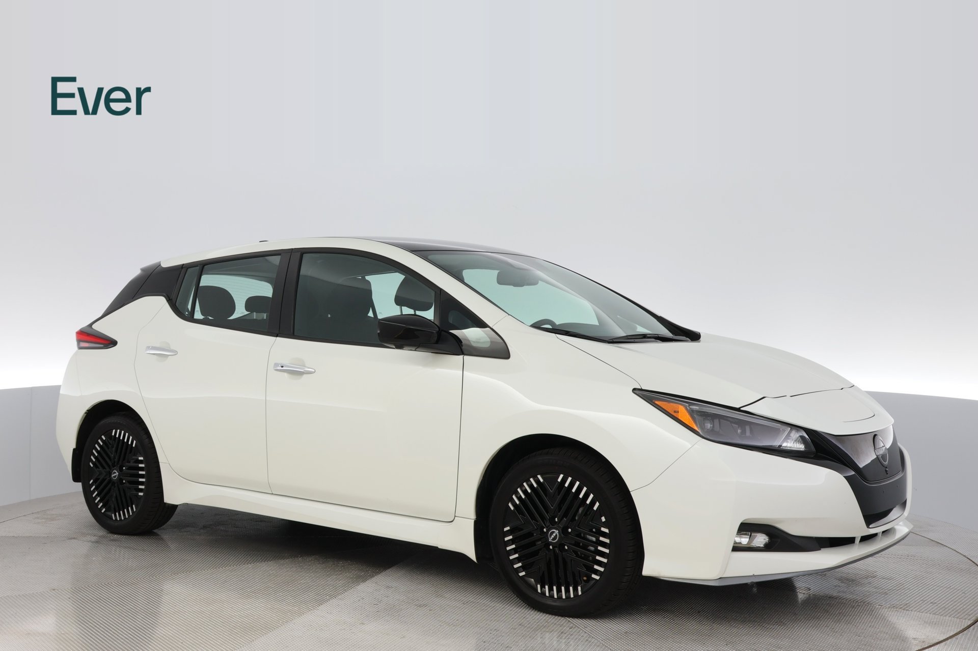 Used 2024 Nissan Leaf SV Plus FWD image 14