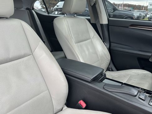 Used 2013 Lexus ES 350 image 33