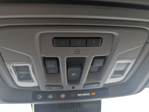 Used 2025 GMC Sierra 2500 Denali w/ Denali Reserve Package image 25